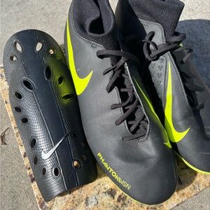 Nike Phantom Vision Pro Soccer Cleats